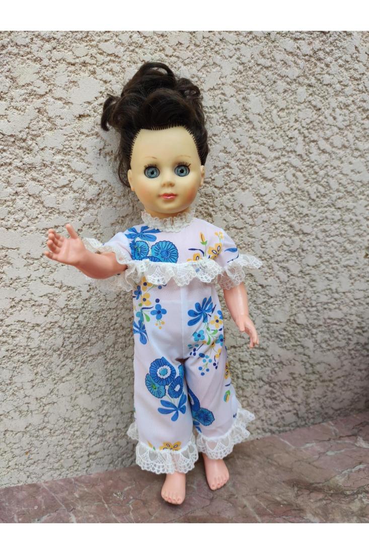 Marie Françoise, août 1970, pour d'agréables soirées en famille