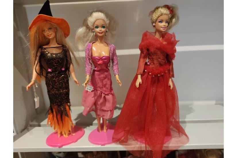 exposition Barbie 2023  Noel  et 2000 et +